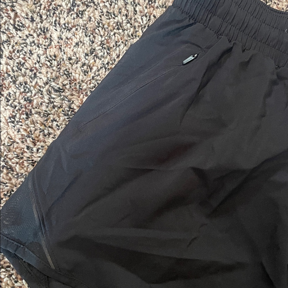 All in Motion Woman’s Lined Black Core Run Shorts Size M 3” Inseam | NWT - Picture 2 of 5